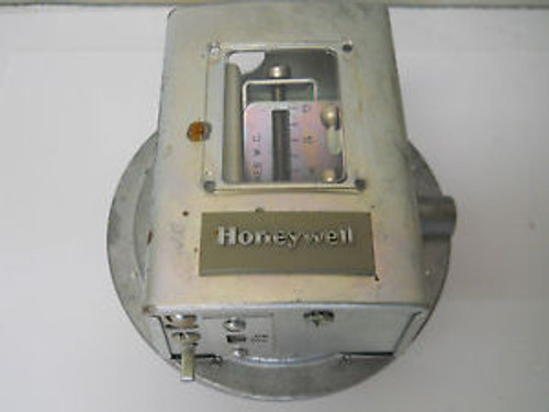 HONEYWELL C645B 1013 GAS PRESSURE SWITCH 3-21 WC 120/240V NEW CONDITION NO BOX