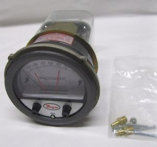 Dwyer Photohelic Pressure Switch Gauge 3002 With Power Supply  0-2 25 PSIG