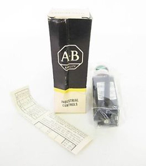 Allen Bradley 800MR-FXNP16GA7 Ser D Small Illuminated Push-Pull 3 Pos Green Cap