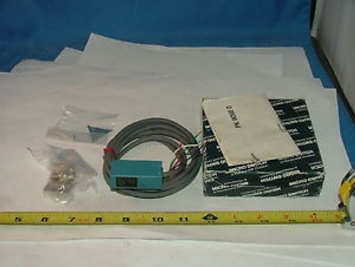 PHOTO ELECT. RETROREFLECT. SENSOR,HONEYWELL,FE8B-RC6VG-M,10-28VDC,10FT,DO/LO SEL