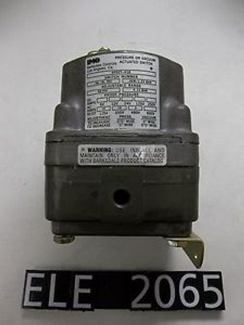 NEW Barksdale DPD2T-H18 Pressure or Vacuum  Activated Switch (ELE2065)