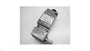 SQUARE D 9007C54B2Y1905 SERIES A  LIMIT SWITCH, 10?? PRETRAVEL, NEW