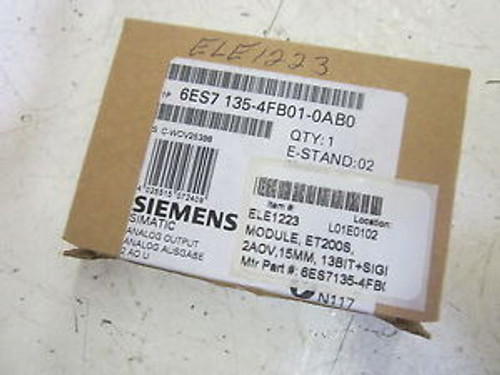 SIEMENS 6ES7 135-4FB01-0AB0 ANALOG OUTPUT MODULE  NEW IN A BOX