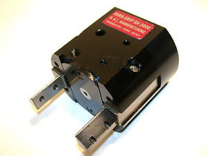 NEW DURA-GRIP 2 FINGER PRECISION AIR GRIPPER GH-2000