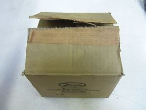 DWYER 1638-10 NEW IN A BOX