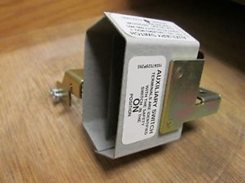 GE Contact Kit THAUXG4D For Type 4, 4x,12, 1, 3R Rating: 30A 600V New Surplus