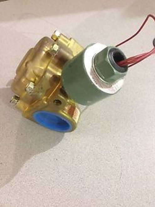 NEW NO BOX ASCO SOLENOID  VALVE 2 PIPE SIZE  8211100