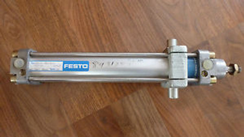 FESTO PNEUMATIC CYLINDER DNGZK-40-200-PPV-A NEW OLD STOCK