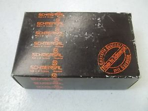 2 SCHMERSAL ZS332-11Y-M20 LIMIT SWITCH NEW IN A BOX