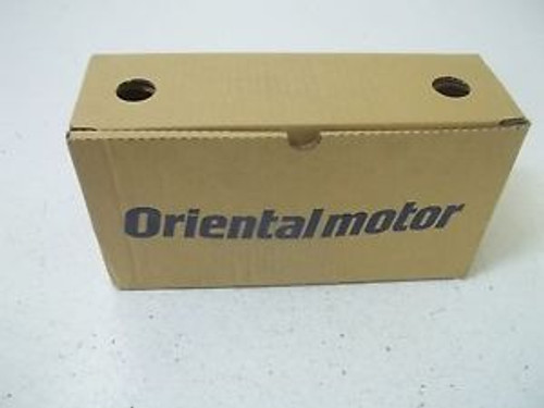 ORIENTAL MOTOR PH299-03 STEPPER MOTOR 2-PHASE 1/.8 STEP NEW IN A BOX