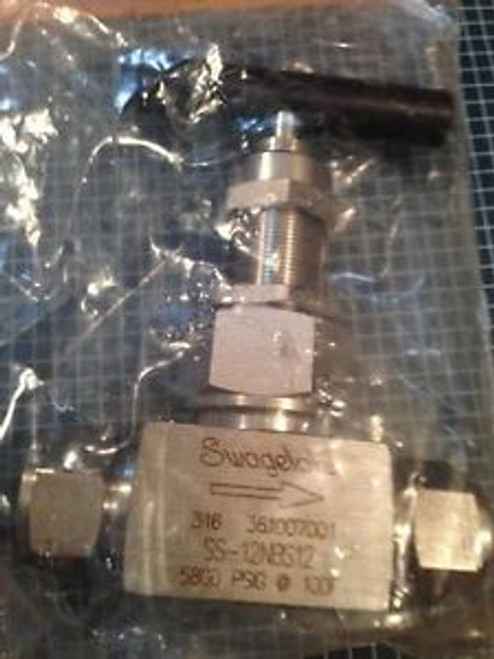 SS-12NBS12 , Swagelok - SS Severe-Service Union-Bonnet Needle Valve, 3/4 in.