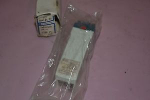 TELEMECANIQUE RHC-418B RHC 41 8B RHC41 8B 24V 50-60Hz FLASHING RELAY NEW
