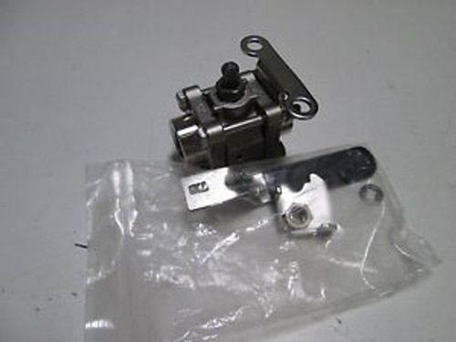 SWAGELOK SS-63TDVF8-JL (AS PICTURED) BALL VALVE NEW OUT OF BOX