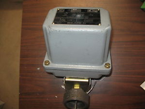 Square D 9038  CW-31 Float Switch