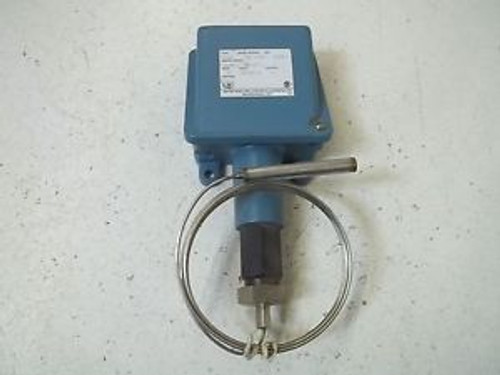 UNITED ELECTRIC CONTROLS F100-7BS TEMPERATURE SWITCH NEW OUT OF A BOX