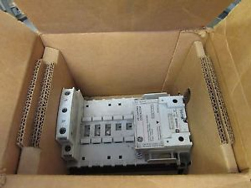 GE Electrically Held Lighting Contactor 463L20ANA 30A Max 265-277V@60Hz