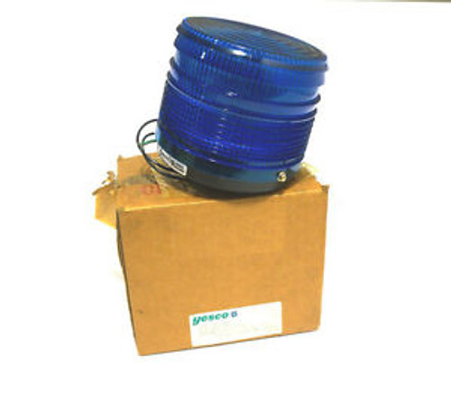 NEW  FEDERAL SIGNAL 141-120B FLASHING LIGHT 141120B