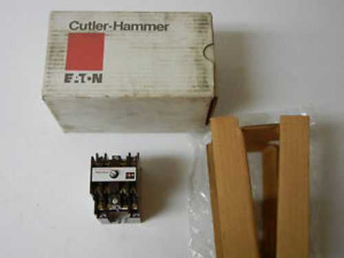 CUTLER-HAMMER D26MR4O4A NEW TYPE M RELAY 600V D26MR4O4A