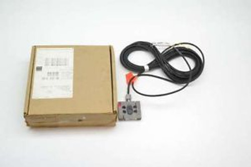 NEW HBM RSC-200-25555 681458A LOAD CELL TEST EQUIPMENT 200LBS D413134