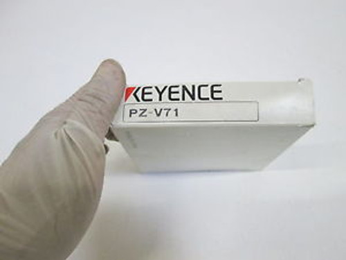 KEYENCE PHOTOELECTRIC LONG RANGE SENSOR PZ-V71 NEW IN BOX