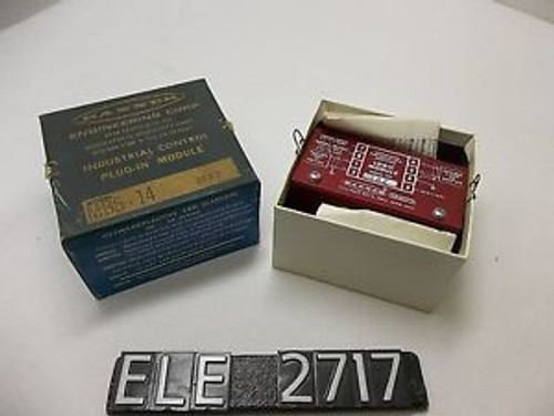 NEW Banner MB5-14 Modulated Photoelectric Amplified Logic Module (ELE2717)