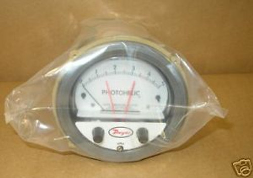 DWYER PHOTOHELIC SERIES 3000  PRESSURE SWITCH/GAGE