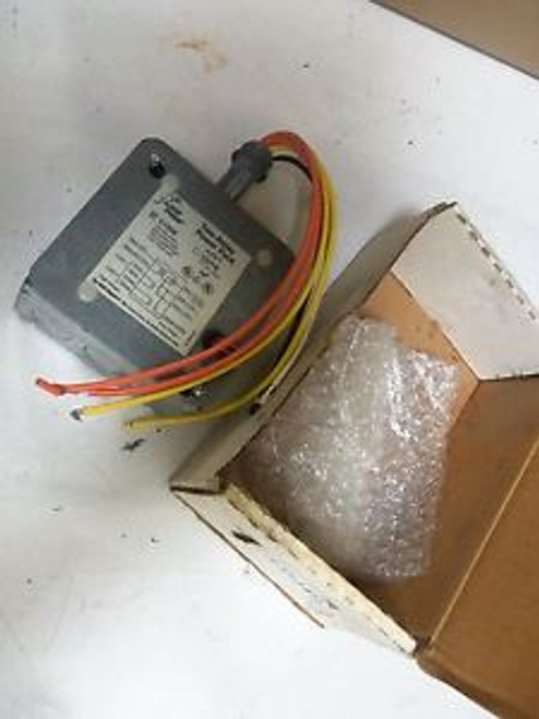 WATT STOPPER C120E TWO-RELAY POWER PACK NEW IN A BOX