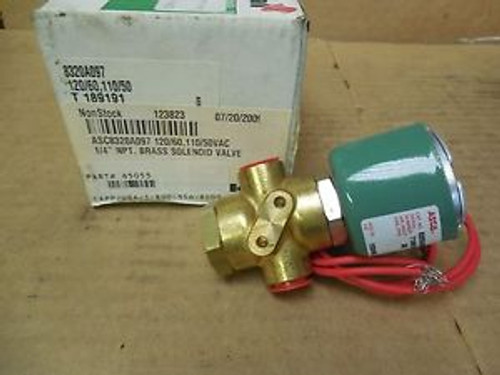 Asco Red Hat Solenoid Valve 8320A097 1/4 NPT 30 PSI 120V Coil New