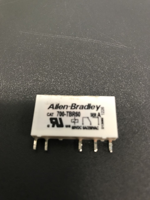 30 pcs NEW ALLEN BRADLEY 700-TBR60 SERIES A OUTPUT RELAY 60VDC 6A/250VAC