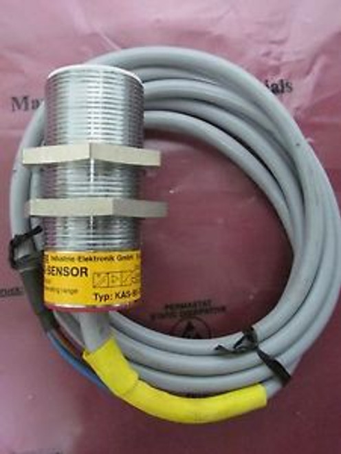 RECHNER KAS 80 30  IL M32 12-30 V DC Analog Capacitive Proximity Sensor D 6840