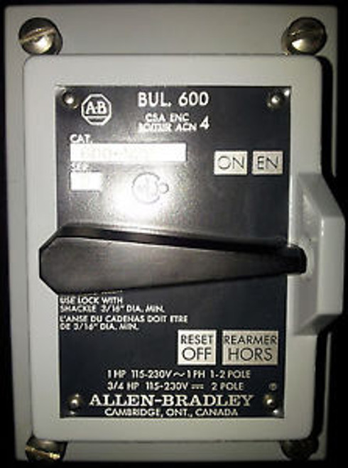 Allen Bradley 600-TCX5 Series D Watertight Manual Starting Switch Housing