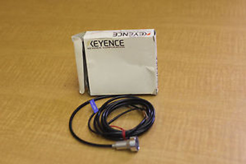 New Keyence Shock Vibration Sensor GH-613 GH613