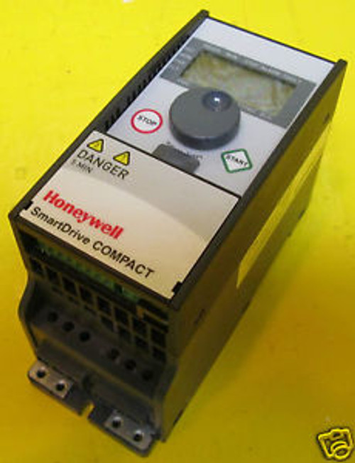 NEW Honeywell HVFDCD1B0010F01 1 HP / 0.75 kW 3PH 230V VS Drive SmartVFD Compact