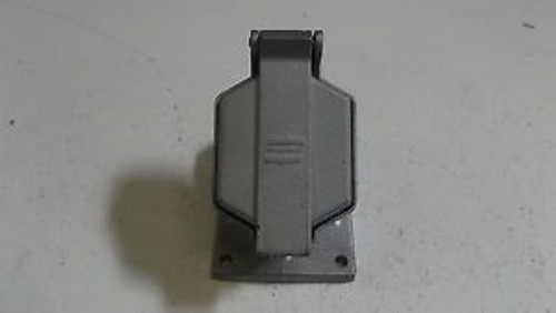 CROUSE HINDS CONTROL ASSEMBLY COVER RECEPTACLE ENR 5201 M3 NEW NO BOX