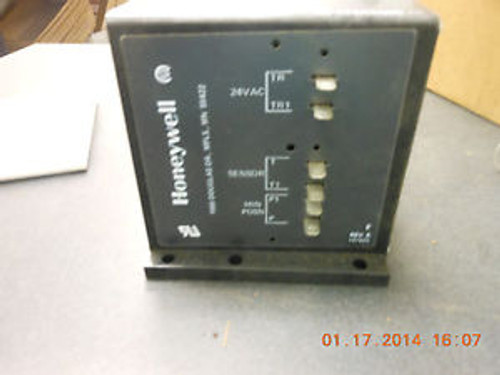 HONEYWELL ECONOMIZER M7415A1006 5 lb-in, SR , Thermistor Modulating Black Motor