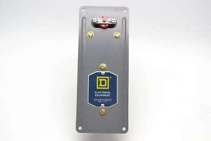 SQUARE D 9050 BF-2F PNEUMATIC TIMING 120V-AC 600V-AC RELAY B436351