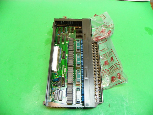 Mitsubishi Ay23 Ac Triac Output Module 32 Points Ac 100/240V 0.5A F1/895