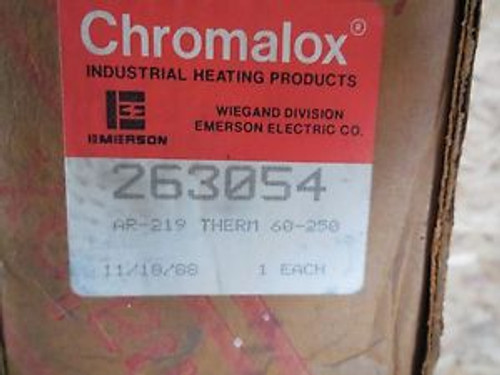 NEW CHROMALOX AR-219 TEMPERATURE CONTROL 263054  AR219