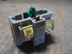 IDEC BST-010  10, NO Normally Open Contact Block, New Surplus