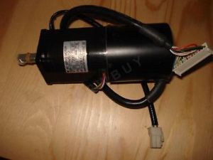 1PC YASKAWA SGM-01AWSU12 xhgj22