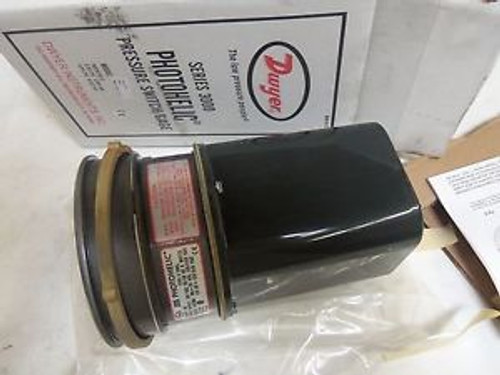 DWYER A3010-TP PRESSURE SWITCH NEW IN A BOX