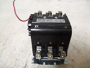 SIEMENS 40HP32A MOTOR STARTER 90A 75HF14 CONTACT KIT NEW NO BOX