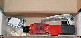 Telemecanique XCSL764B3-DC-Z1 Safety Switch XCSL764B3DCZ1 New