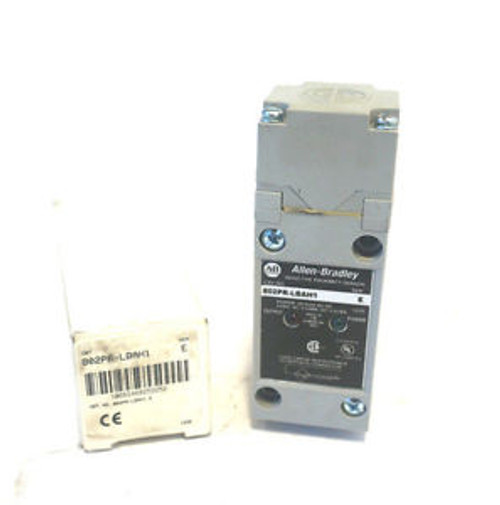 NEW ALLEN BRADLEY 802PR-LBAH1 PROXIMITY SENSOR SER.E 802PRLBAH1