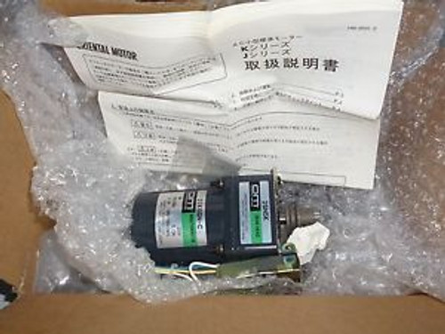 New 21K6GN-C 2GN5K Gear Head Oriental Motor 6w 200v 0.7uF Induction Motor