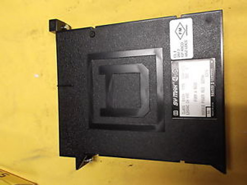 PROGRAMABLE CONTROLLER SQUARE D TYPE COM-271  SERIES B  CLASS 8030 MADE BY SYMAX