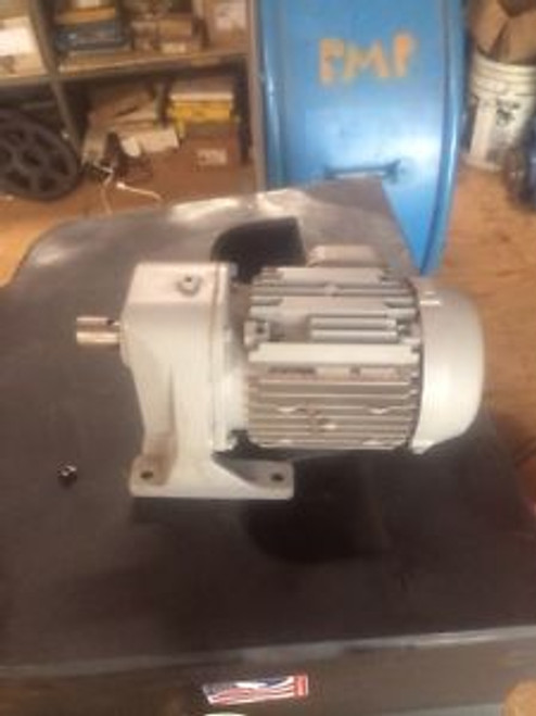 HITACHI 3 PHASE GEAR MOTOR GA24-040-5