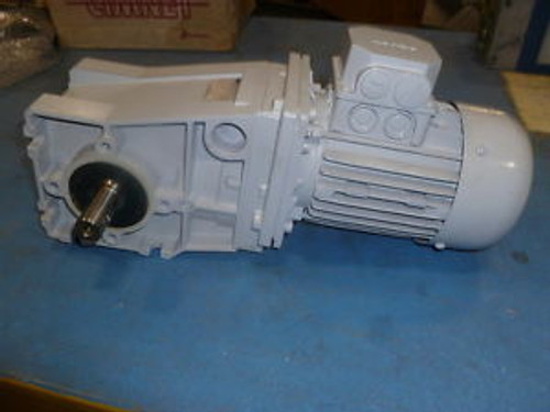 LENZE GEARHEAD MOTOR GEAR HEAD GKR04-2MVBR-071 EN60034 ~ New no box