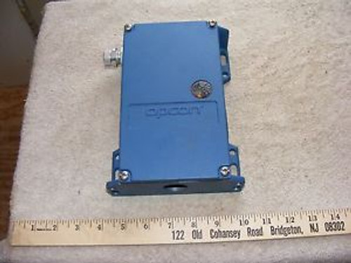 Cutler Hammer OPCON 8170A-6501 Photoelectric 8170A6501 8170A Control Unit