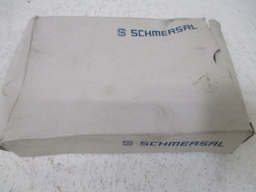 SCHMERSAL SRB301LC/B SAFETY RELAY NEW IN A BOX